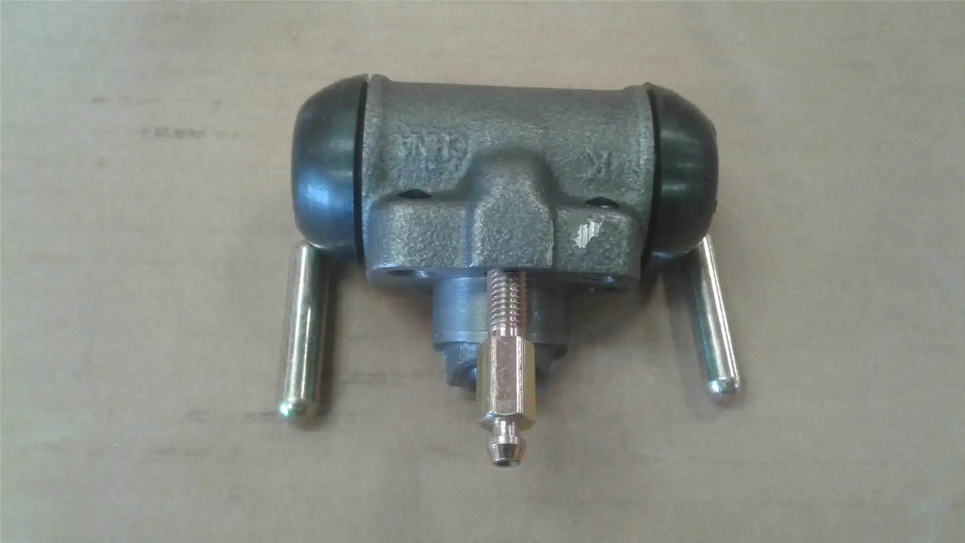 NEW WHEEL CYLINDER image 2