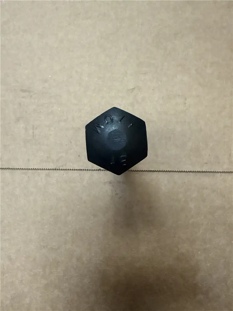 USED BOLT indicator image 1