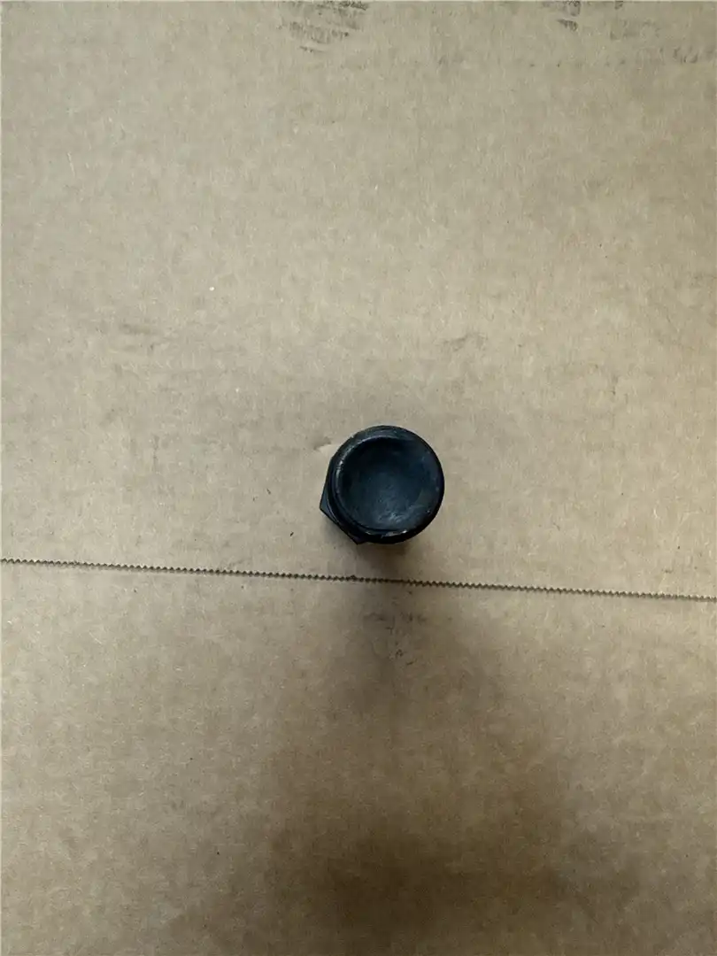 USED BOLT image 3