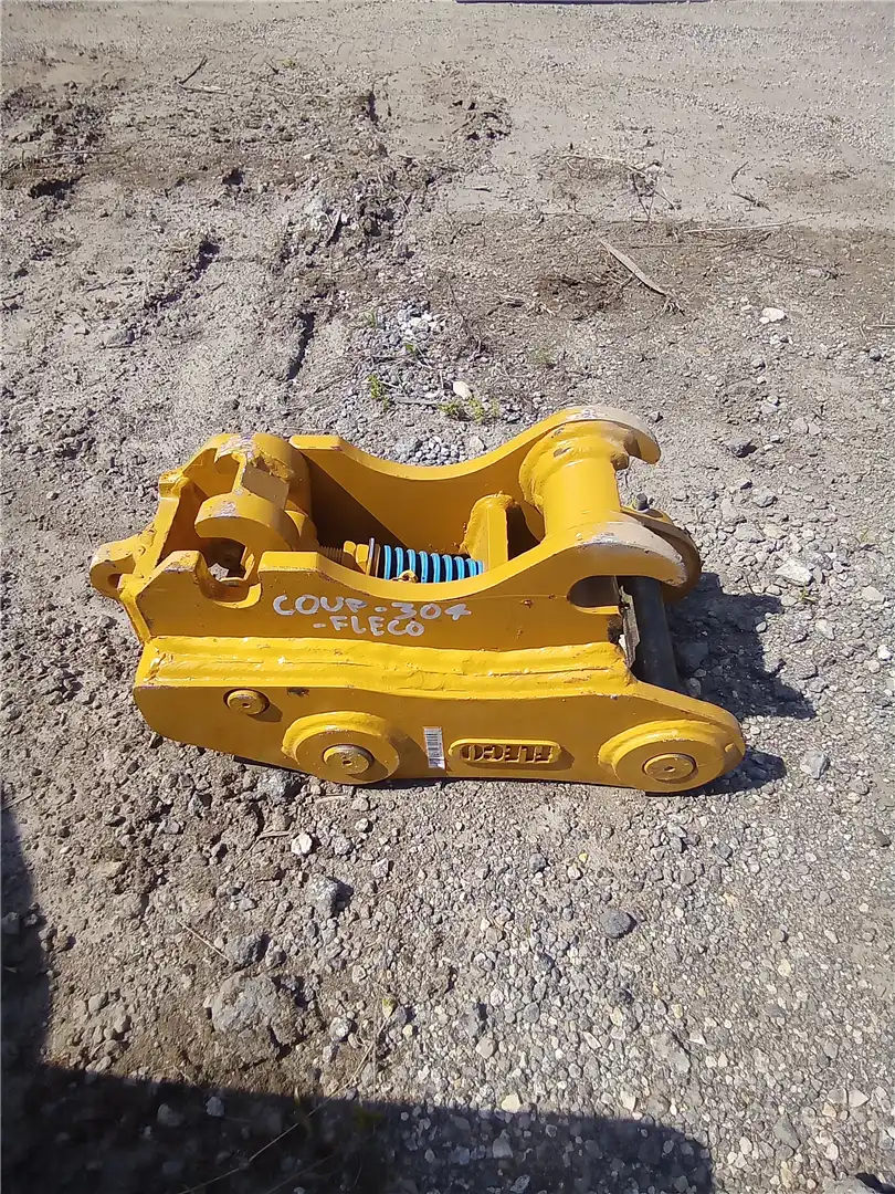 NEW COUPLER image 2