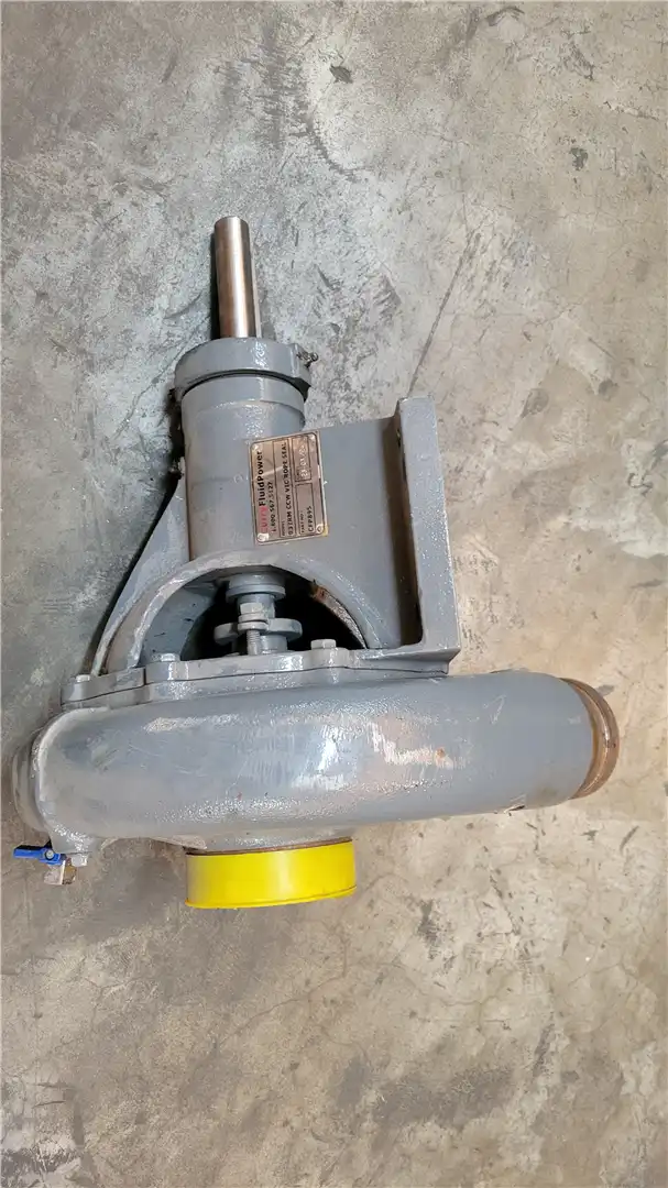 NEW WATER PUMP image 3