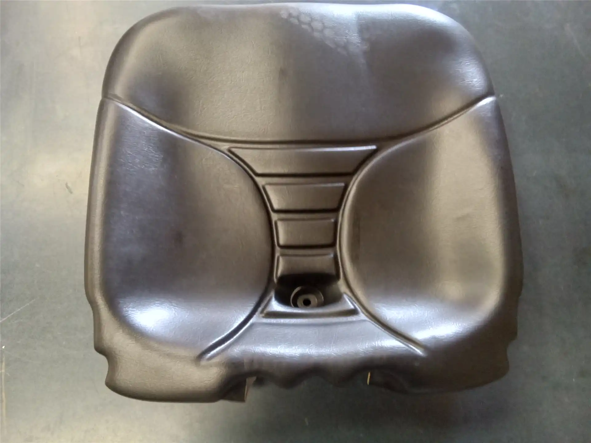 NEW SEAT CUSHION indicator image 1