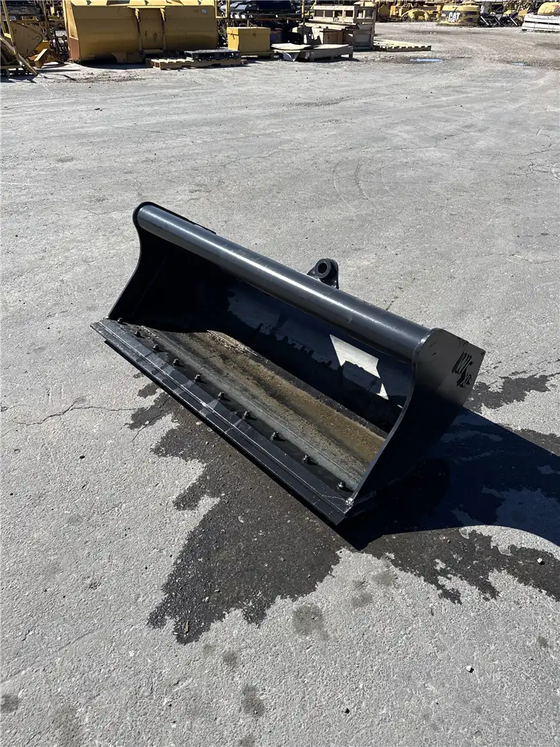 NEW 60INCH BUCKET image 2