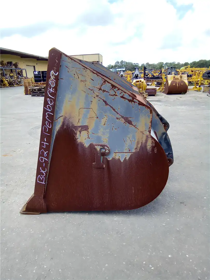 USED 92INCH BUCKET image 2