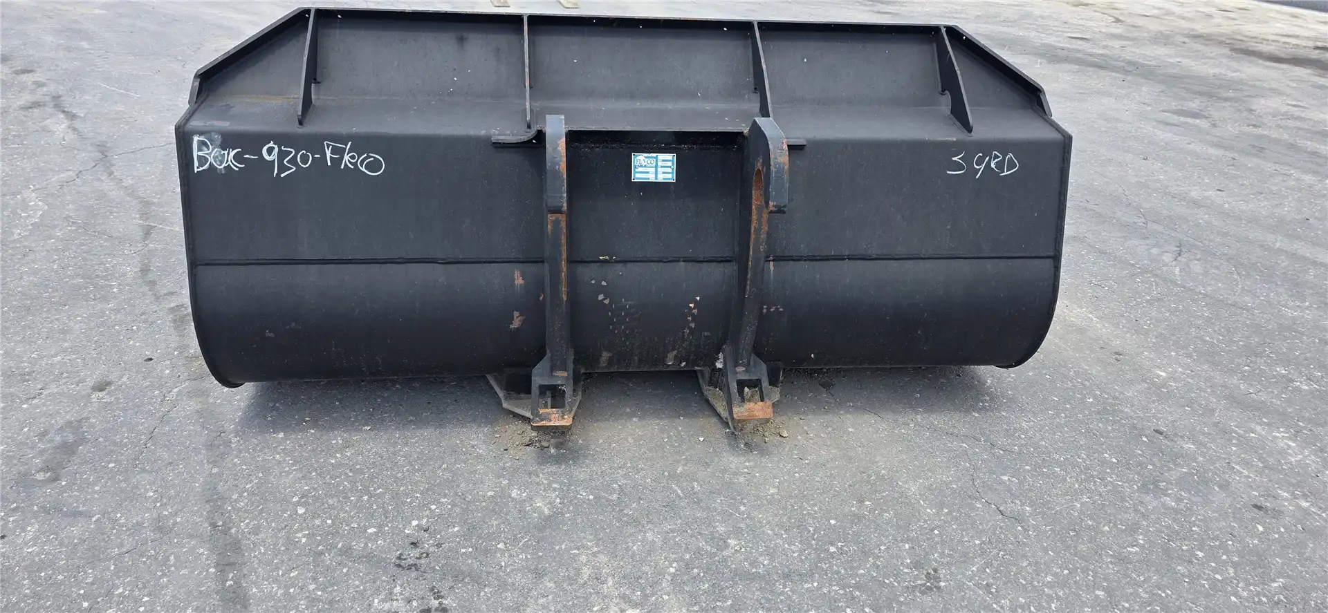 NEW 100IN BUCKET image 4