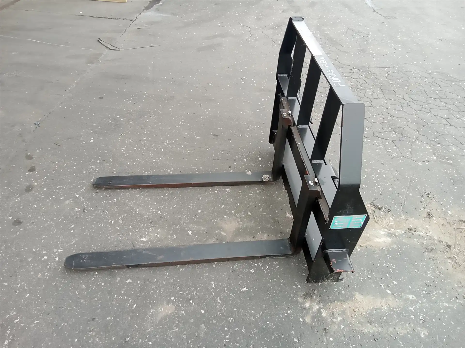 NEW PALLET FORKS image 2