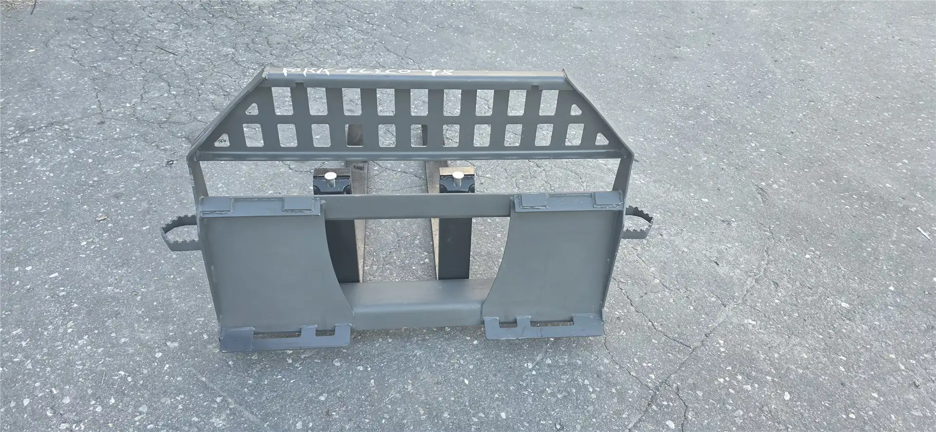 NEW PALLET FORKS image 6