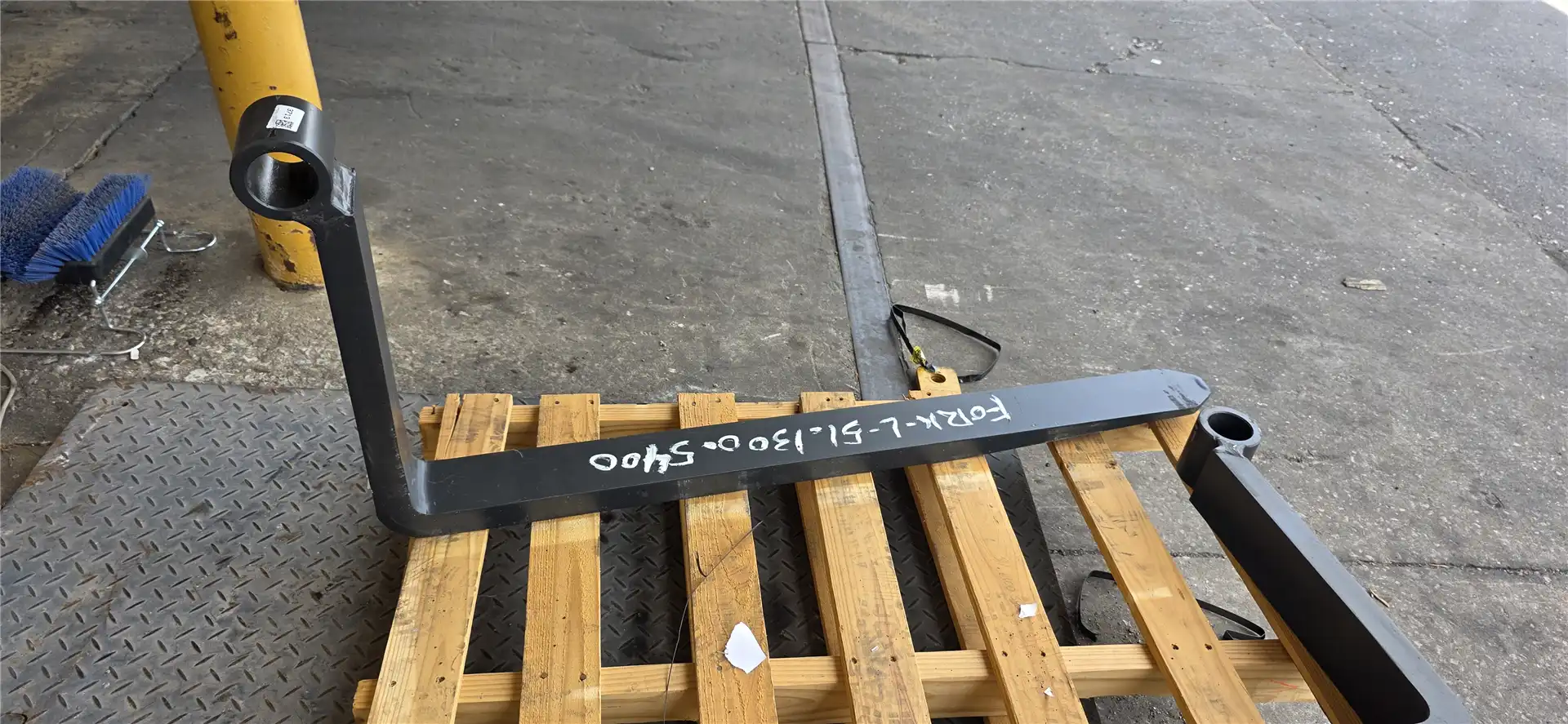 NEW 48INCH FORK image 2
