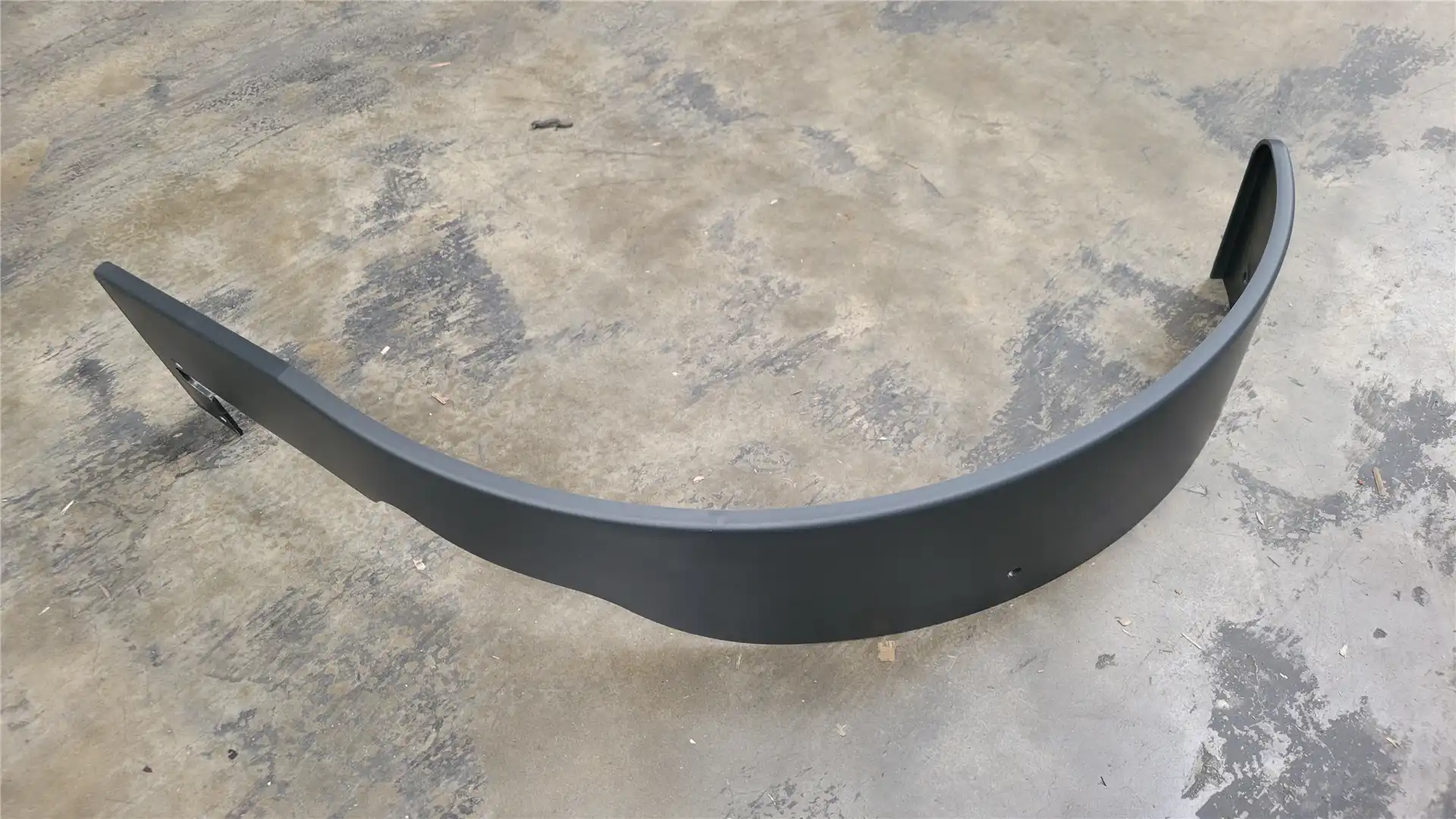 NEW LH MUDGUARD indicator image 1
