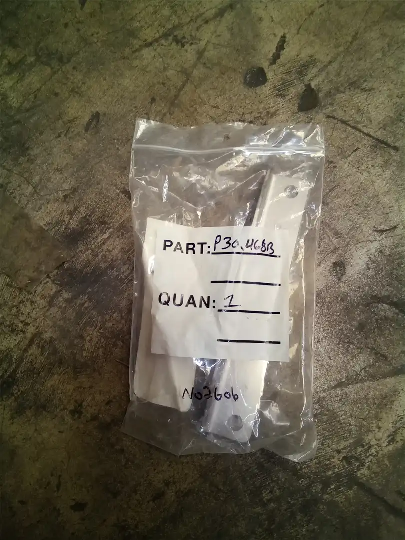 NEW BRKT MAST LIGH image 2