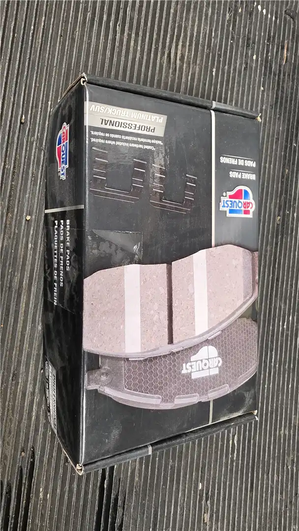 NEW BRAKE PAD SET image 2