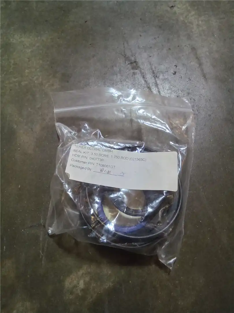 NEW SEAL KIT image 2