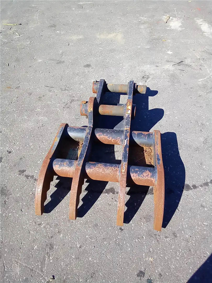 USED 34X63 HYD THU image 2