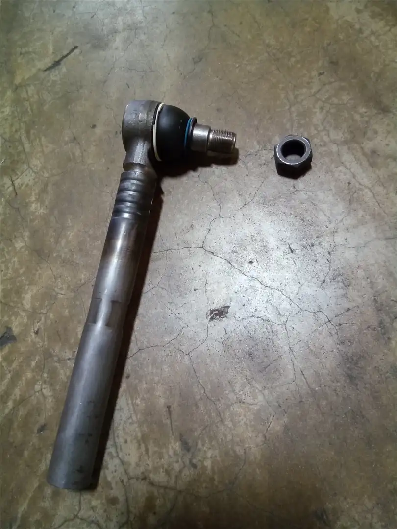 NEW BALL JOINT indicator image 1