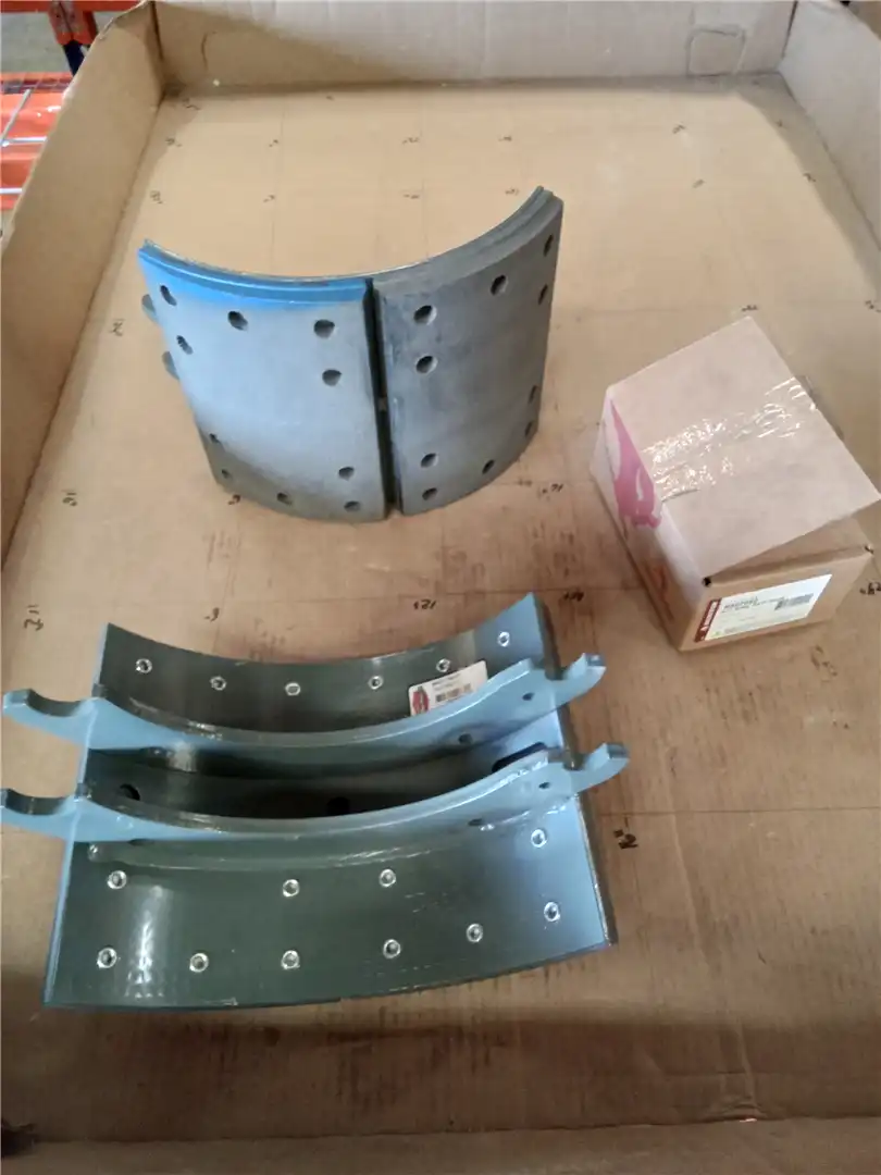 NEW REMAN SHOE KIT indicator image 1
