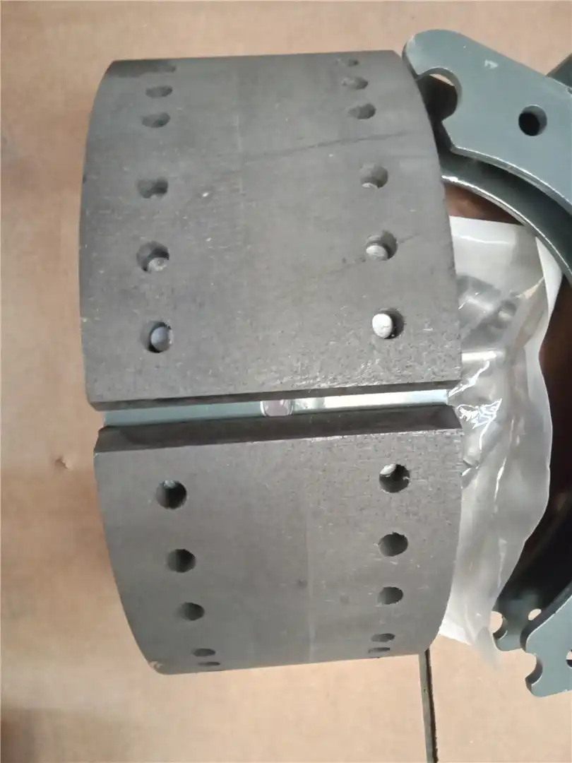 NEW SHOE image 2