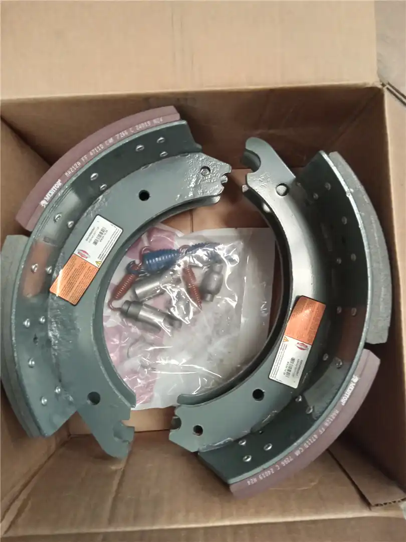 NEW SHOE KIT indicator image 1