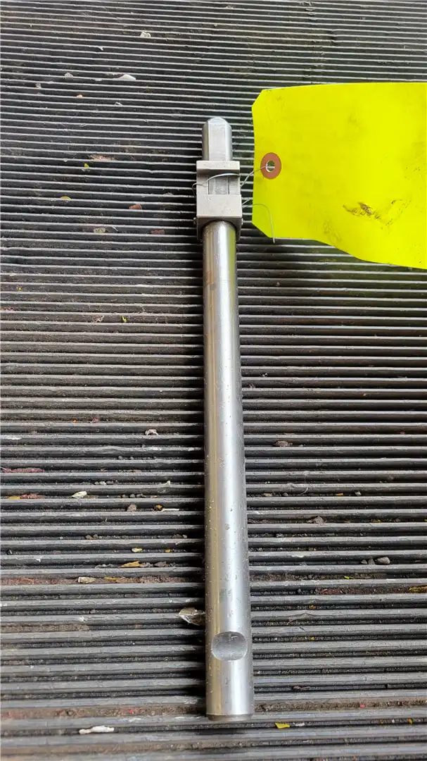 CORE ROD image 2