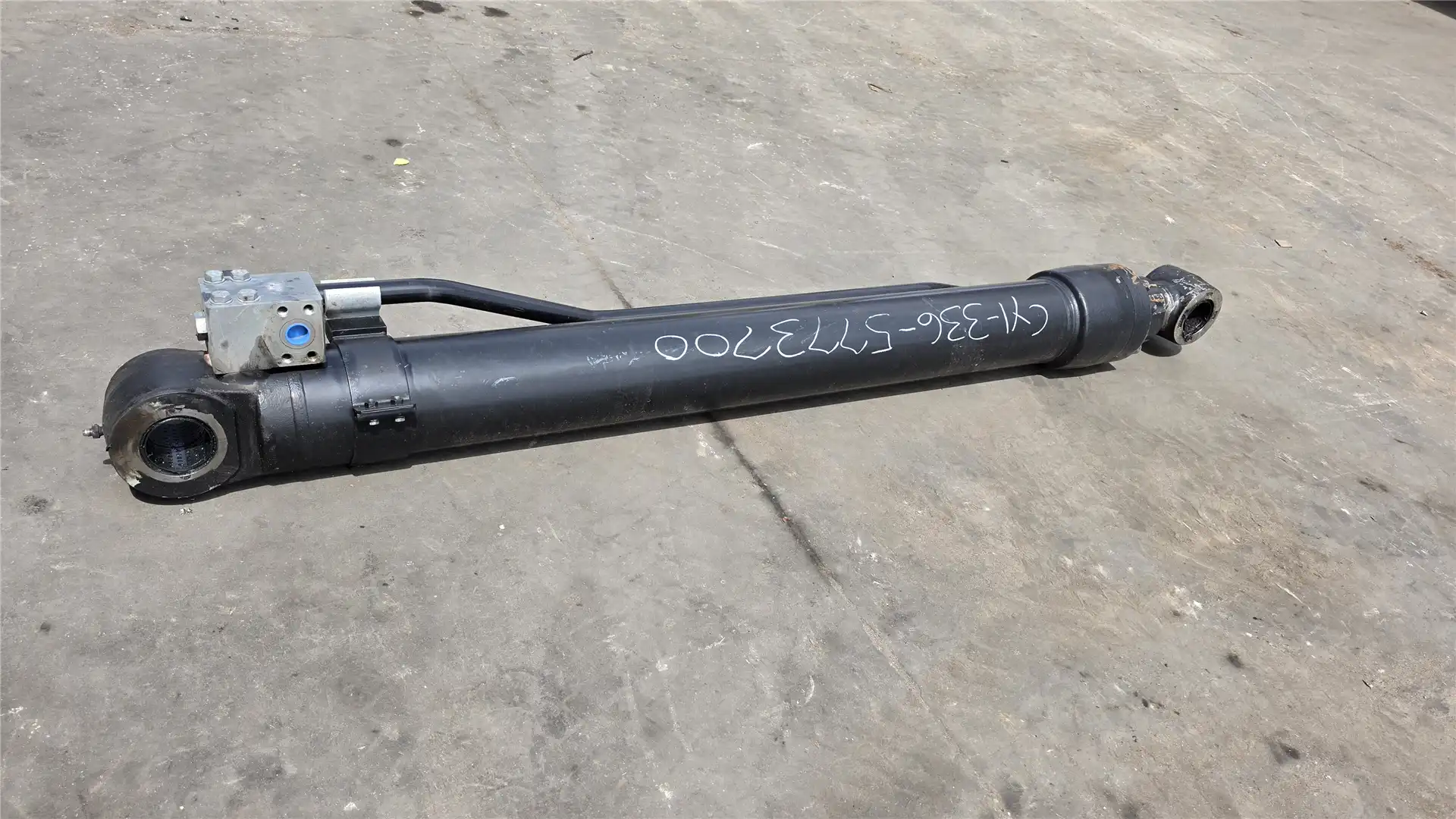 CORE STICK CYL image 2