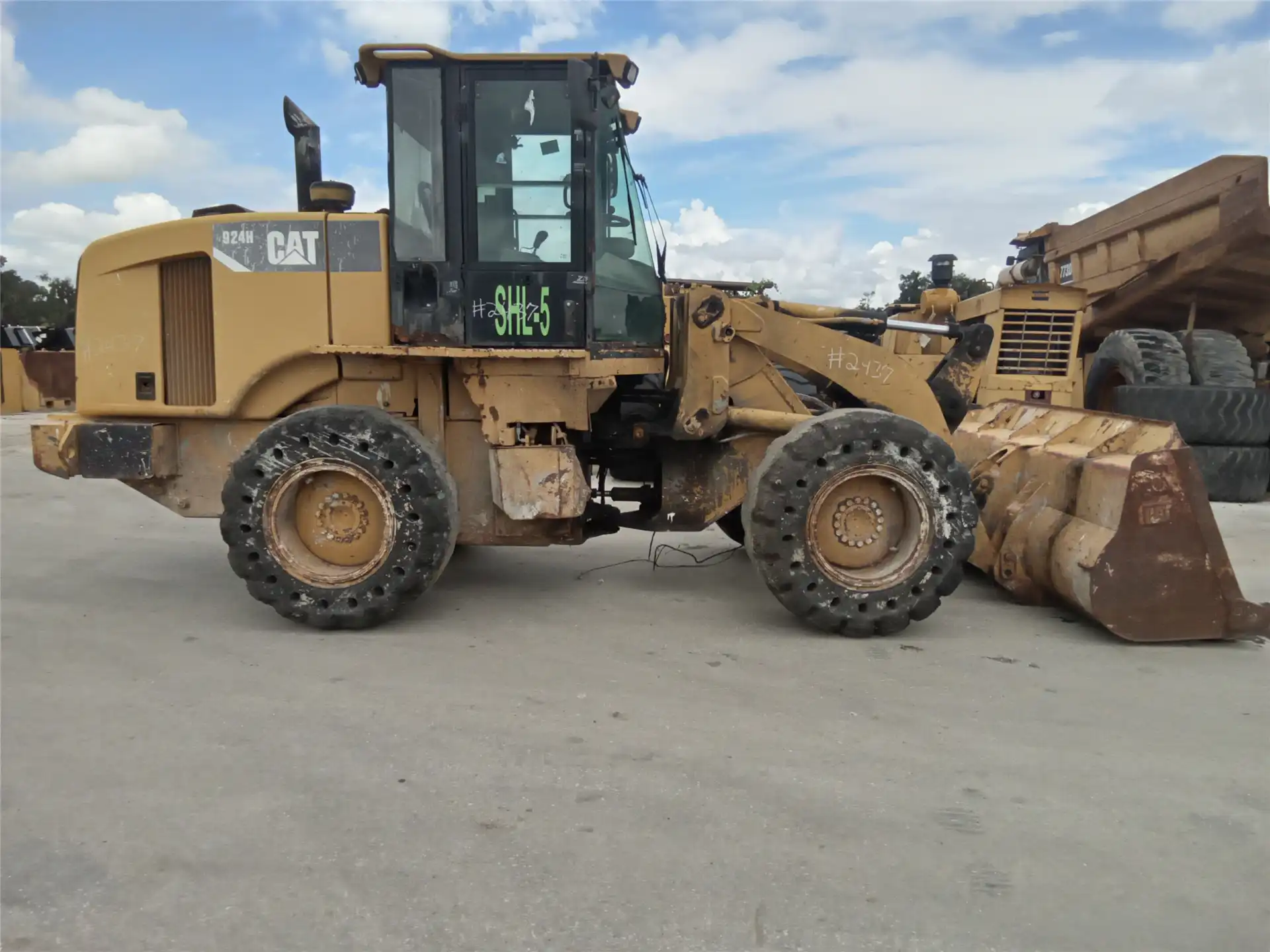 924H-PED00976 image 3
