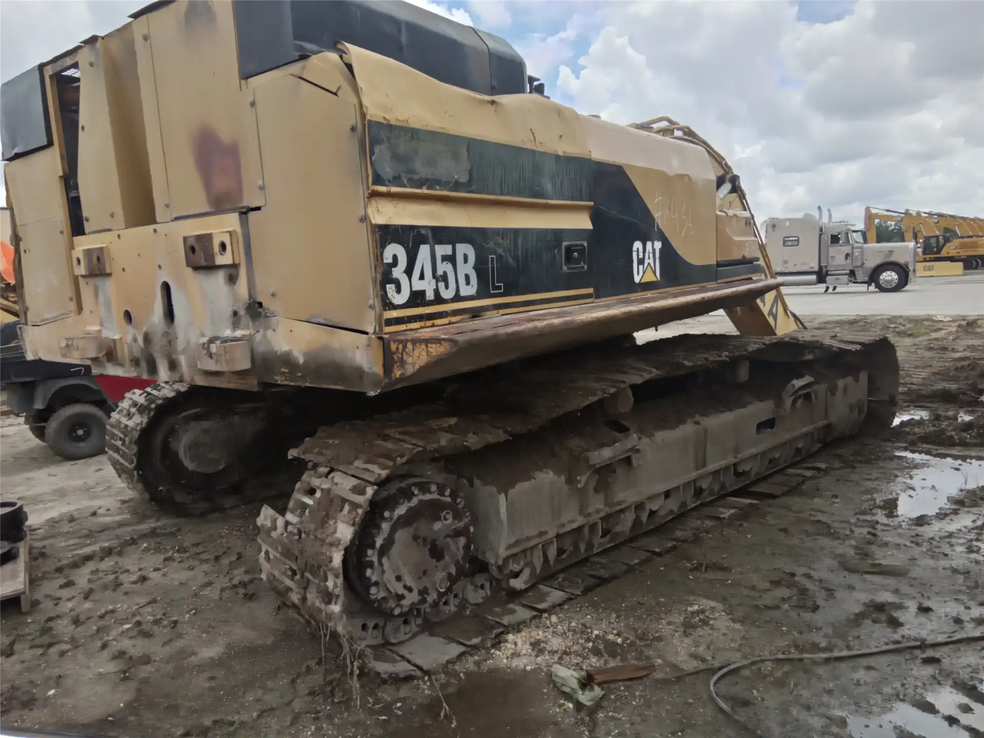 345B-4SS01257 indicator image 1