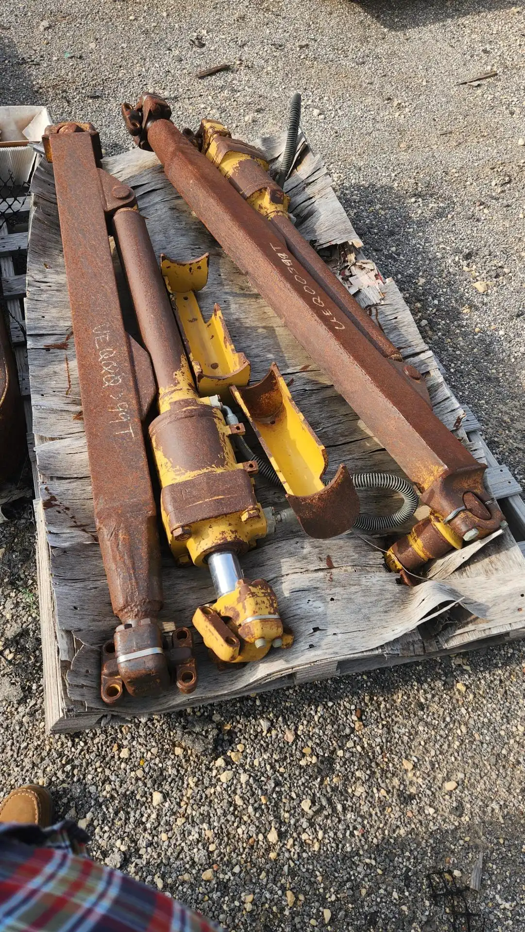 COMPLETE USED D6T XL ANGLE BLADE                  MQ image 3
