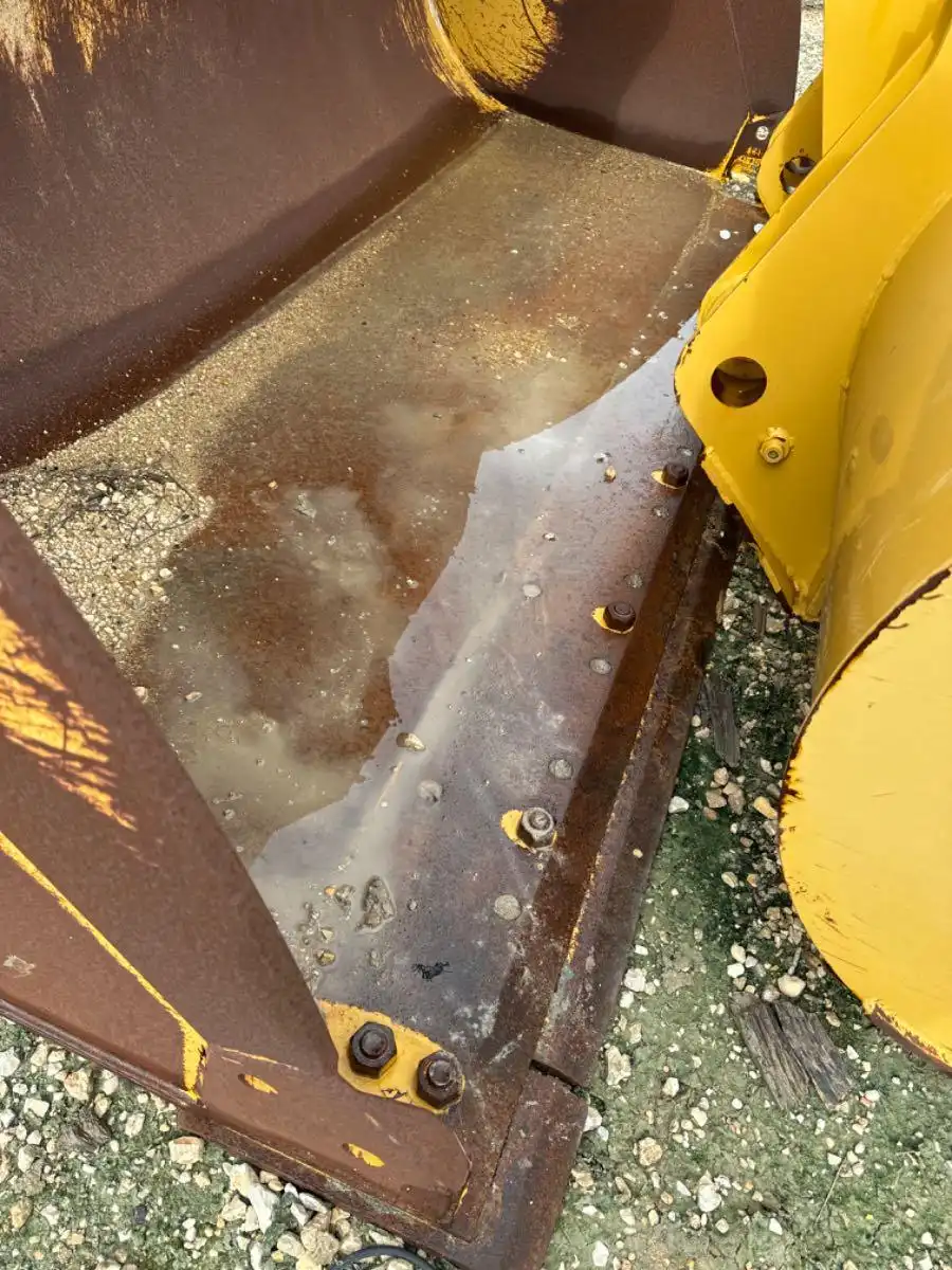 USED 924/930K PIN ON BUCKET              MQ image 3