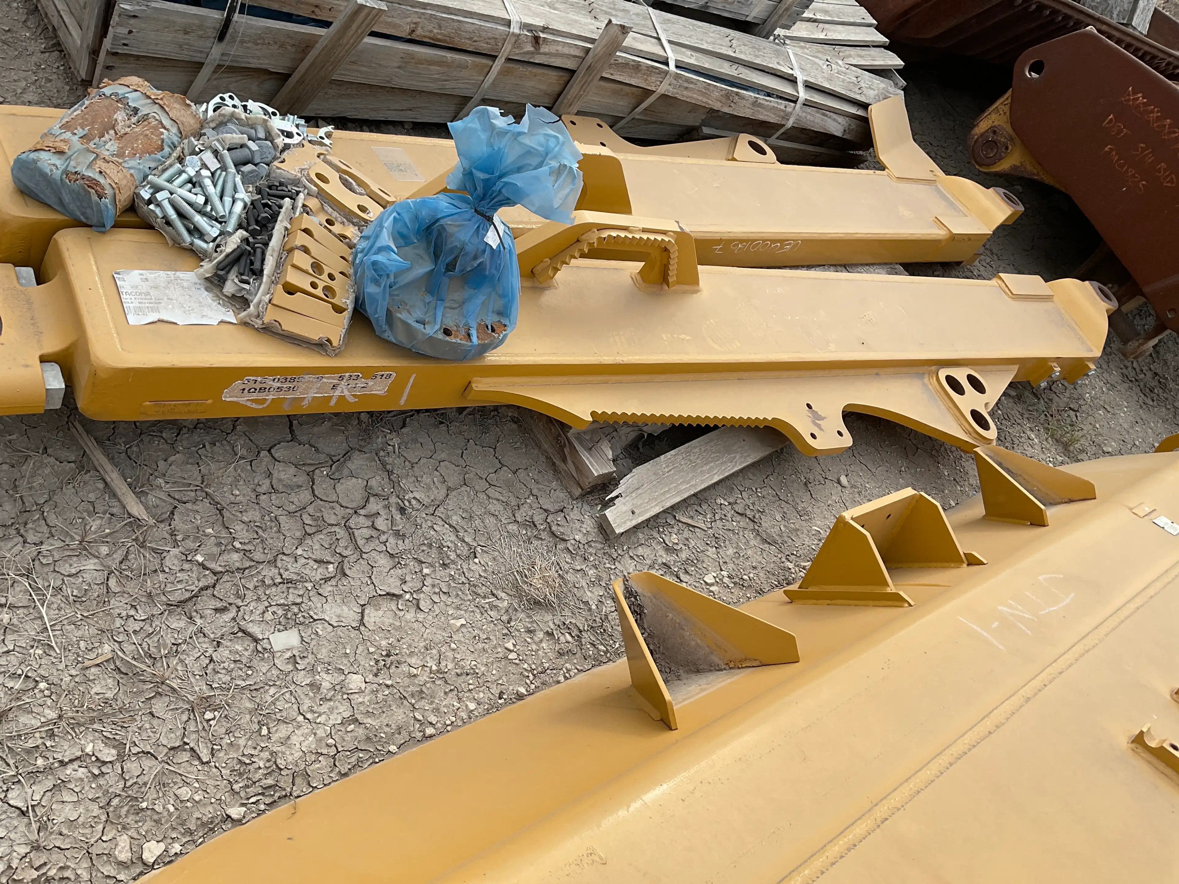 NEW D8T SU BLADE W/ PUSH ARMS                   MQ image 6