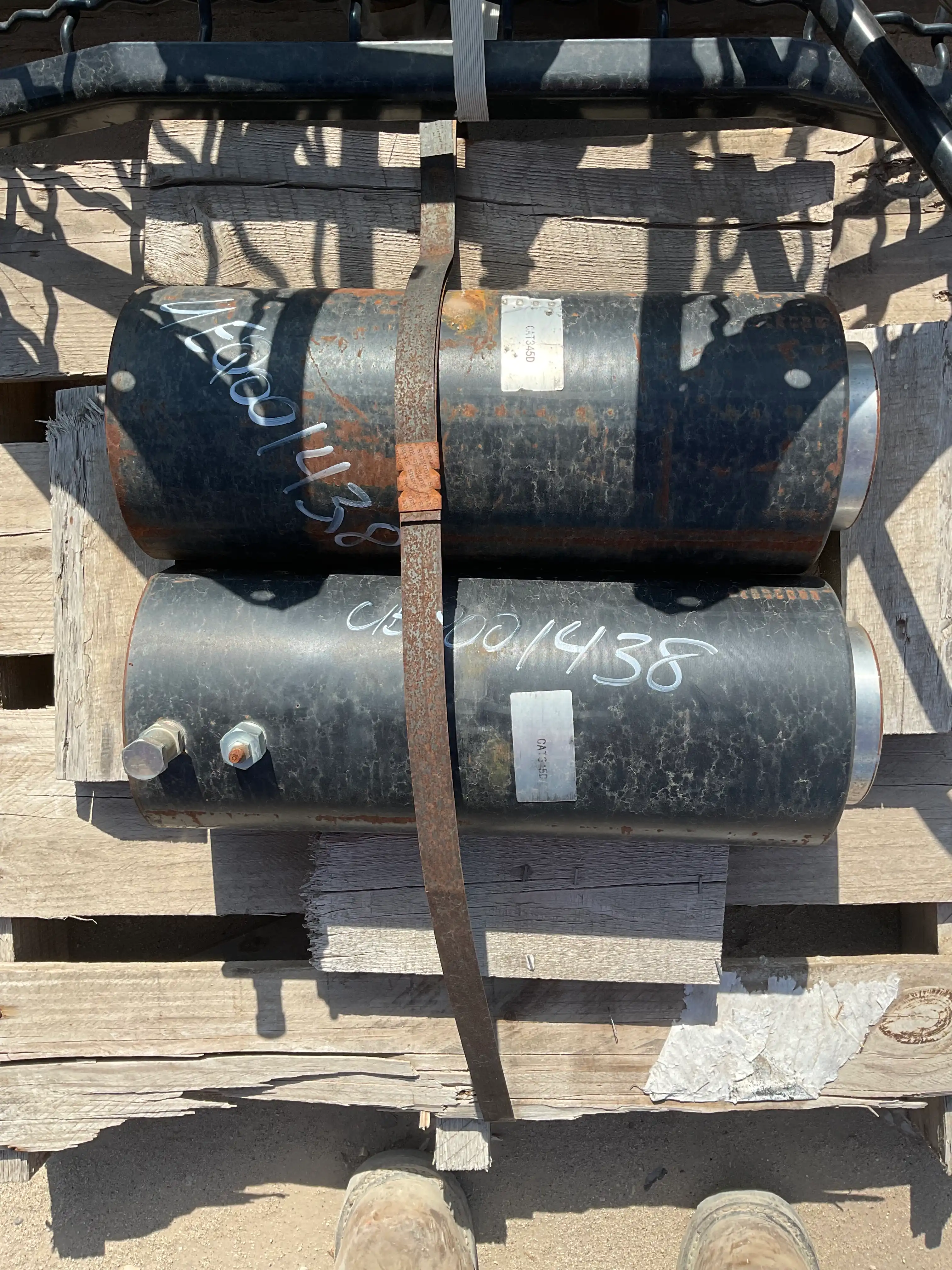 NEW AFTERMARKET TRACK ADJUSTERS                   MQ indicator image 1