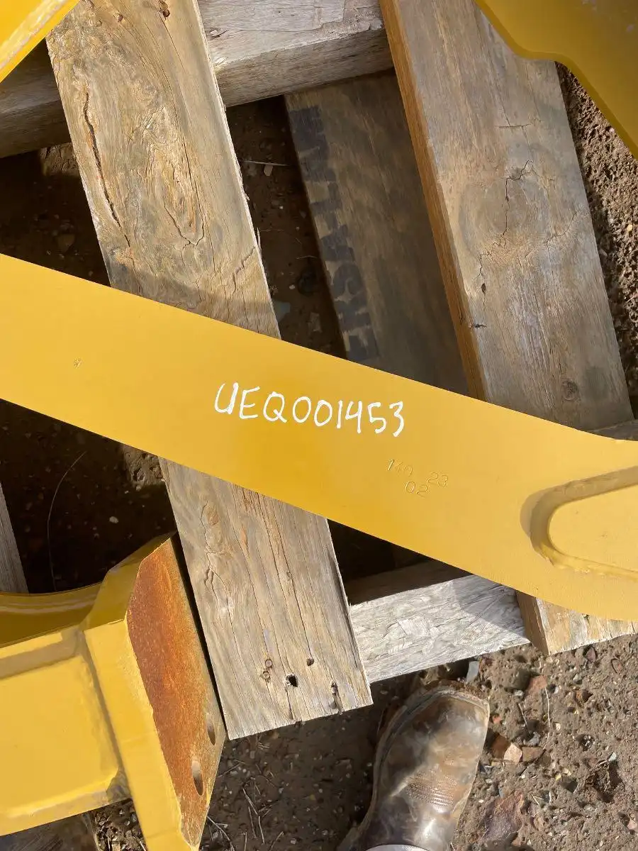 CAT D6XE DRAWBAR image 2