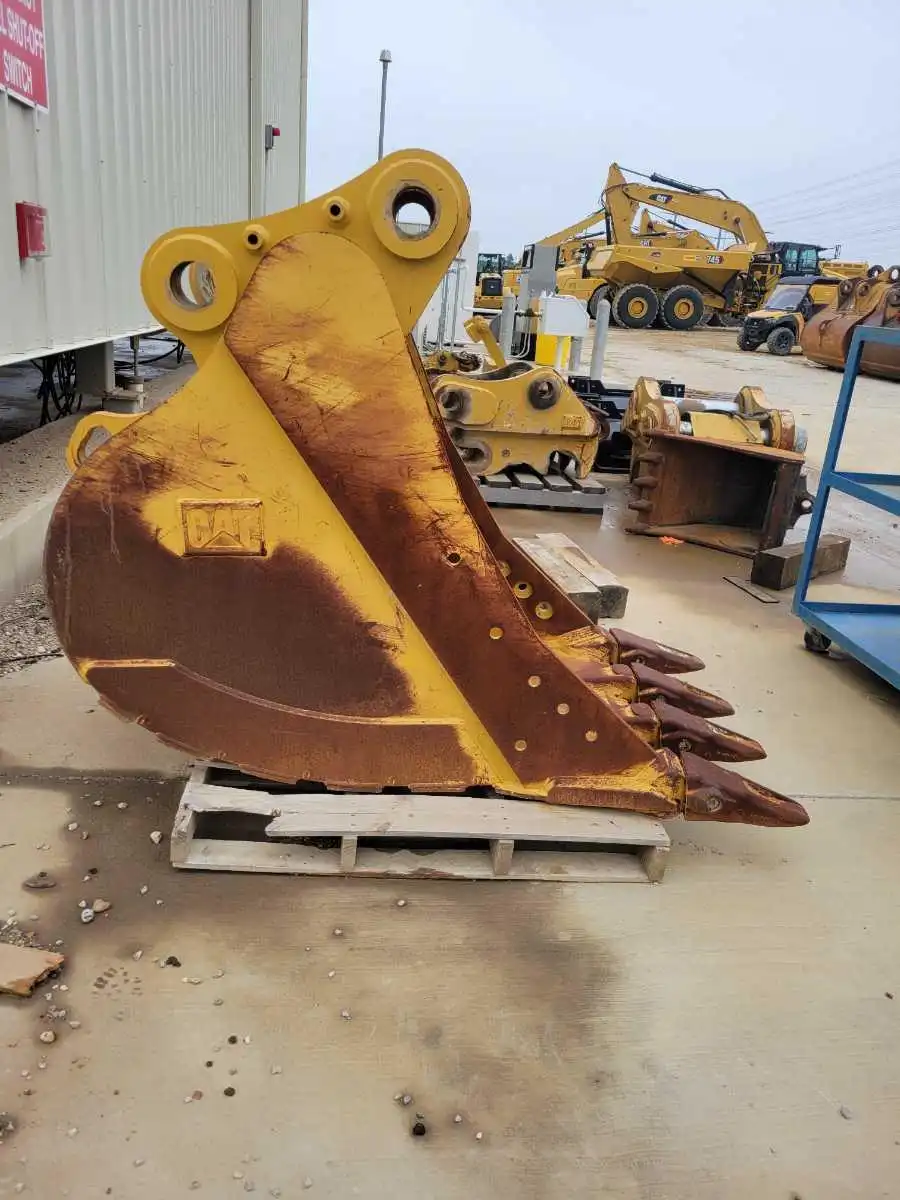 CAT 36" BUCKET FITS "CB" LINKAGE    BLH image 5