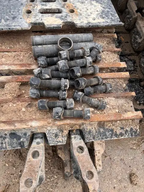 PART # 608-1180 (1 SET OF TRACKS)                     MQ indicator image 1