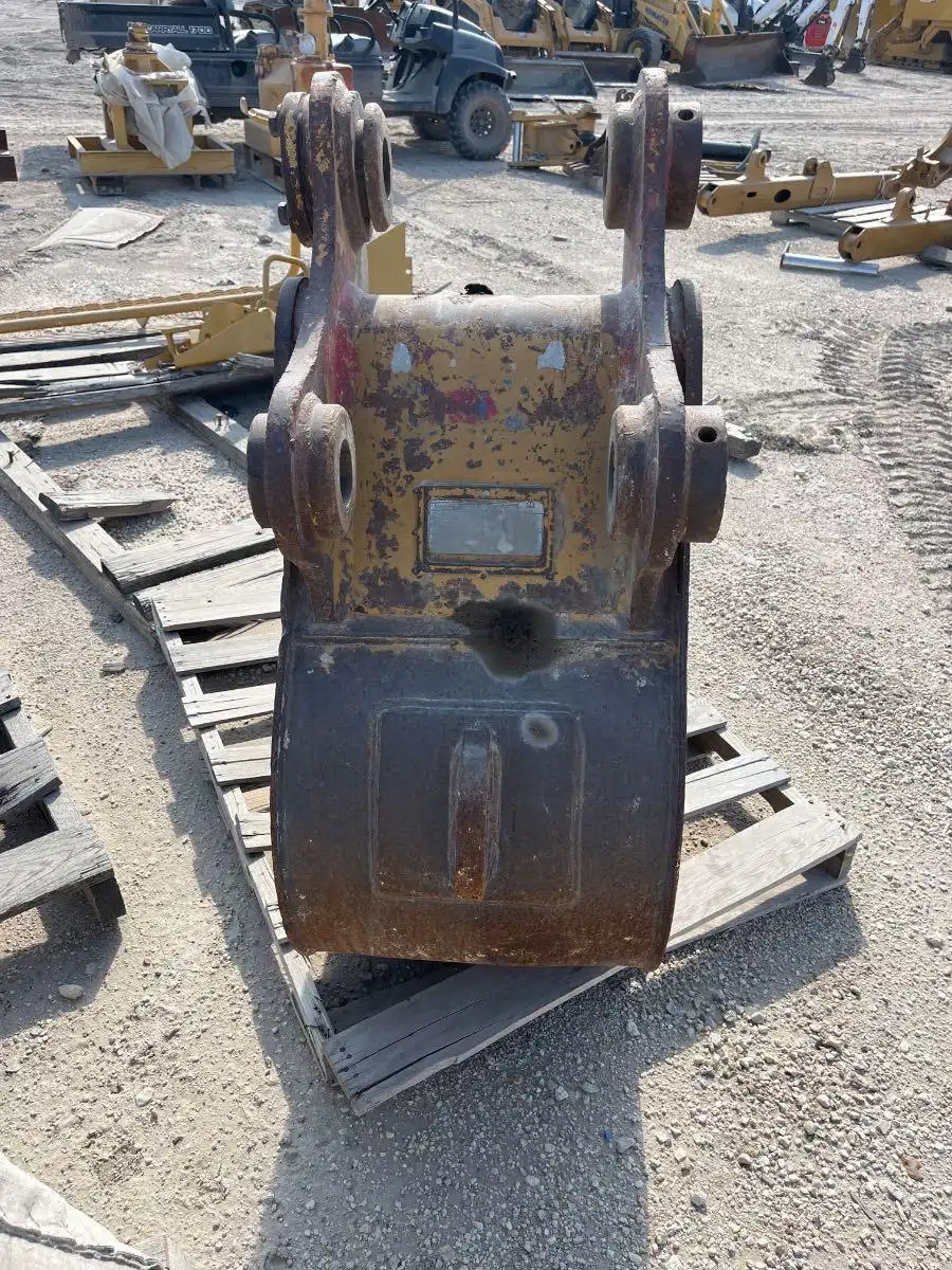 CAT 24" BUCKET FITS "316" LINKAGE MACHINES   MQ image 2