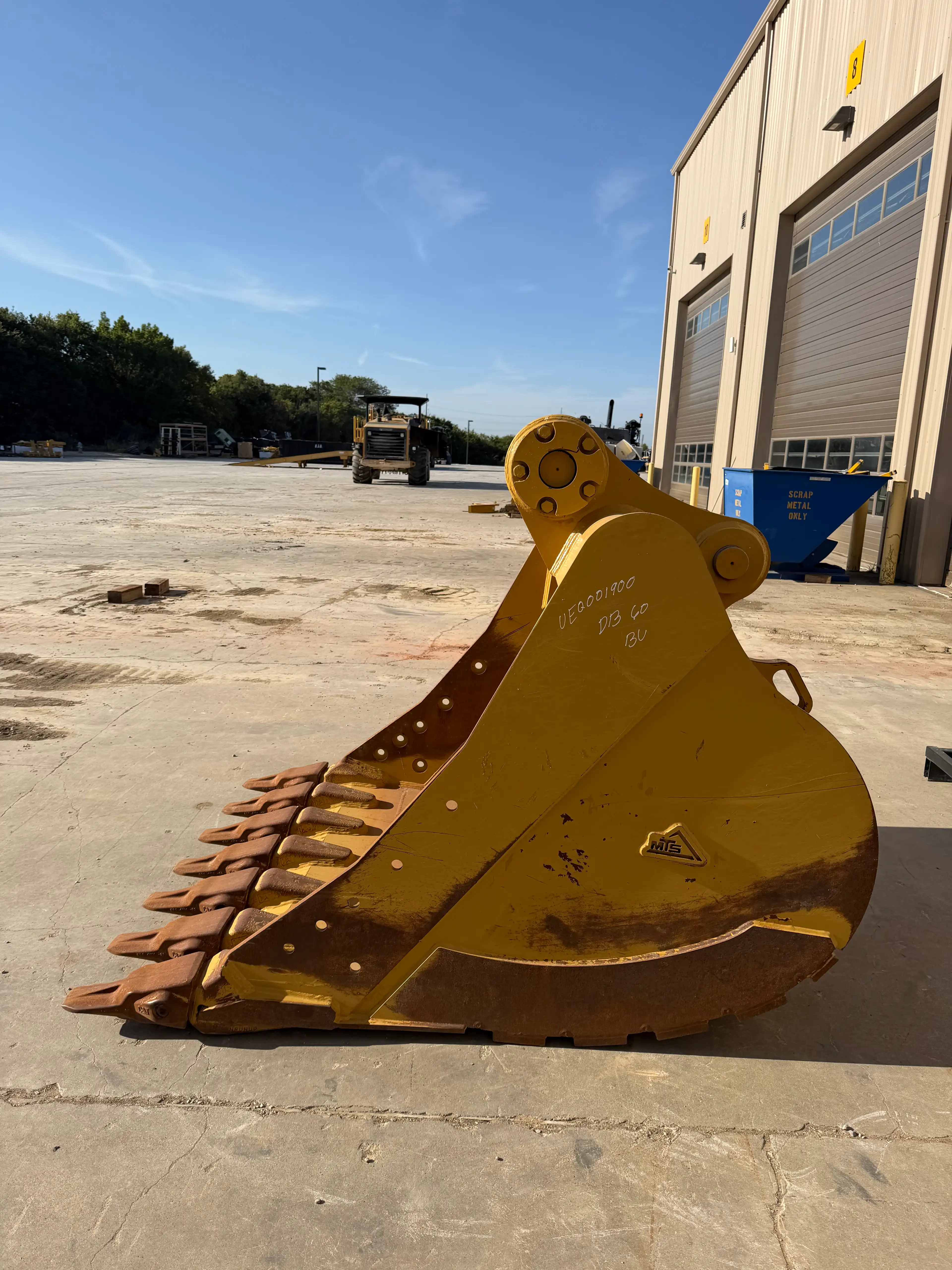 USED DB LINKAGE MTS BRAND BUCKET             MQ image 2