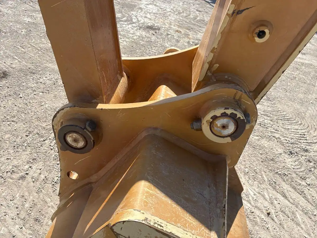 CAT 315D HD 54 INCH BUCKET image 4