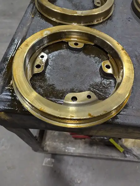 Piston image