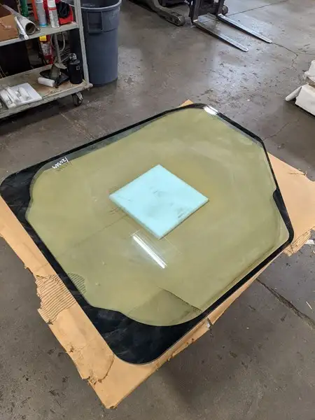 Glass-front image