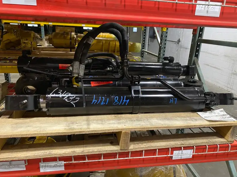 Cyl/Steering LH image