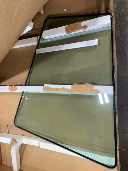 Glass image