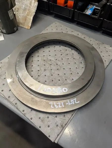 Piston image