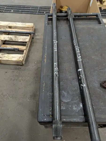 Shaft-axle image