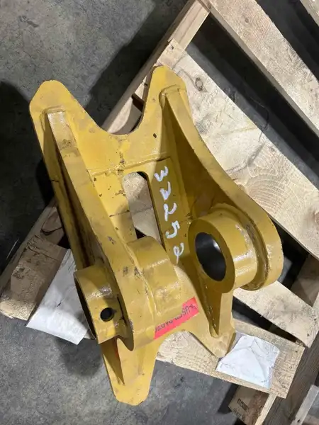Bracket image