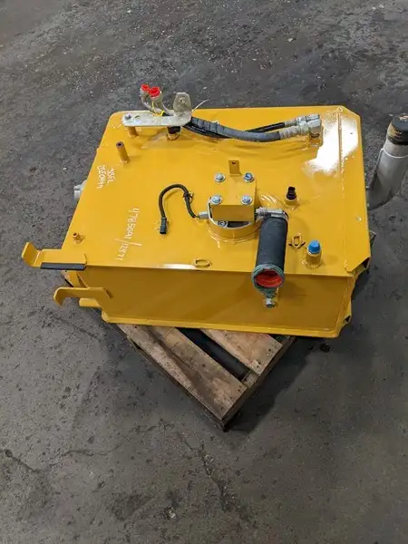 Hydraulic Tank image