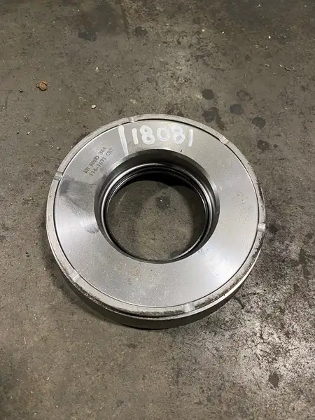 Piston image