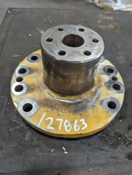 Trunnion image