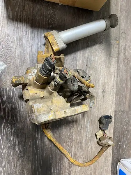 Fuel Filter Base image