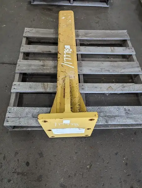 Striker Bar image
