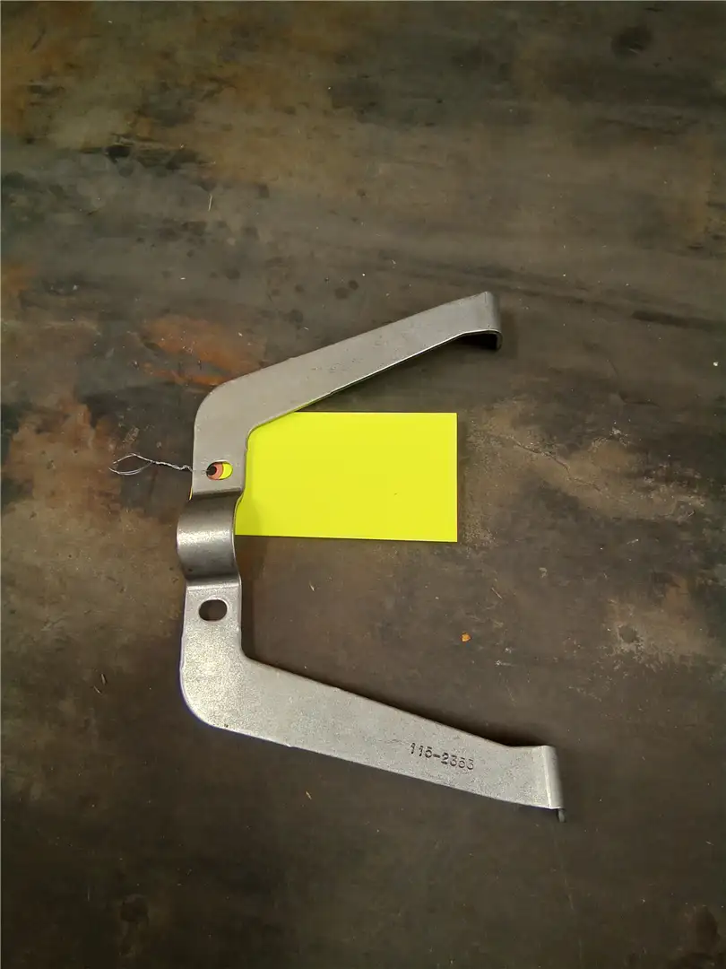 NEW TUBE BRACKET image