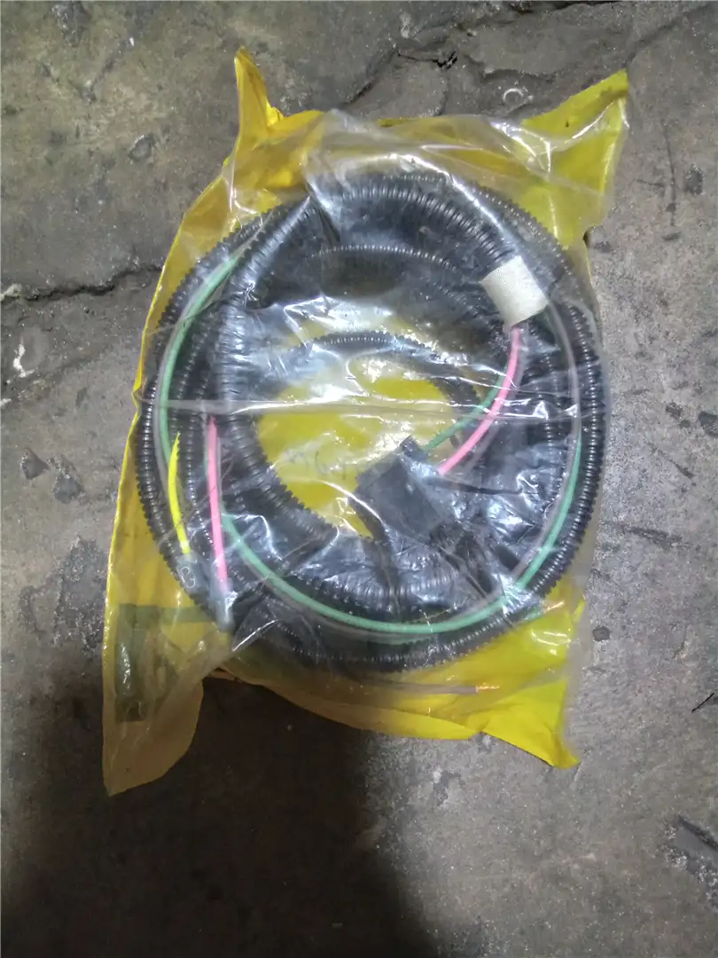 NEW HARNESS image