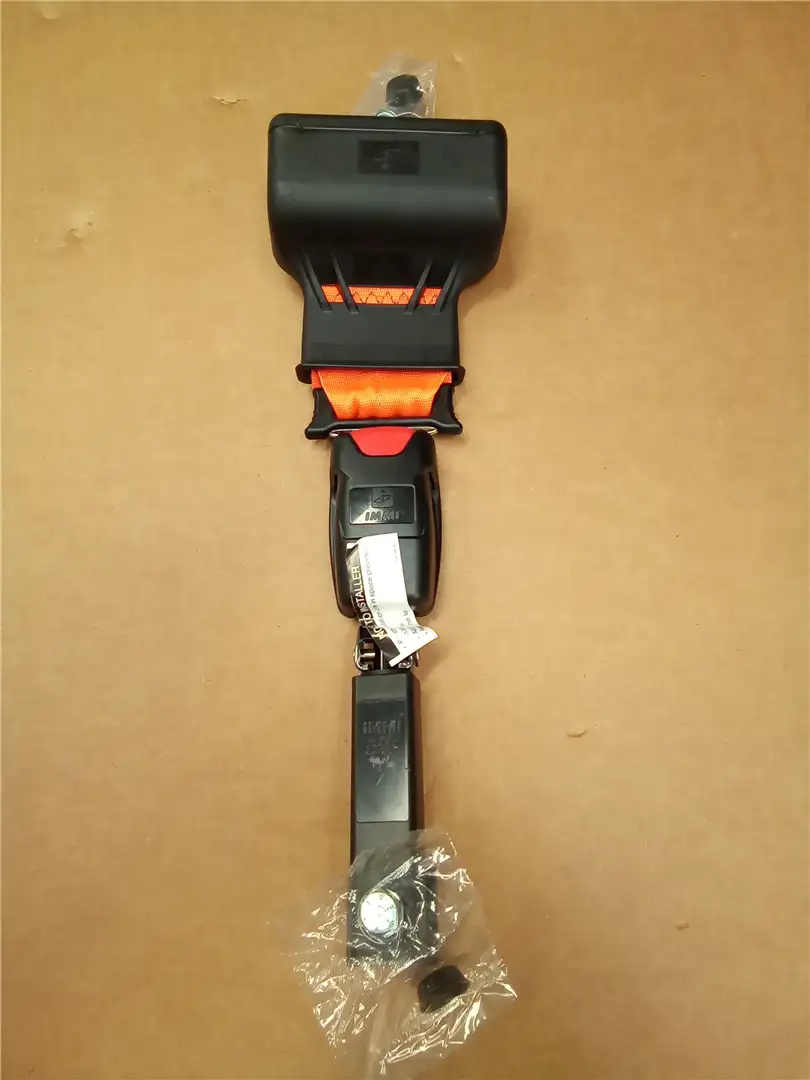 NEW SEAT BELT image